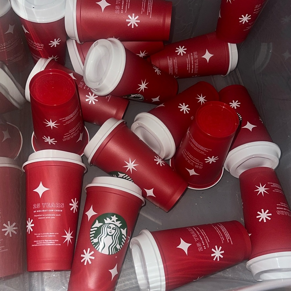 limited edition Red cup day cup starbucks 2022